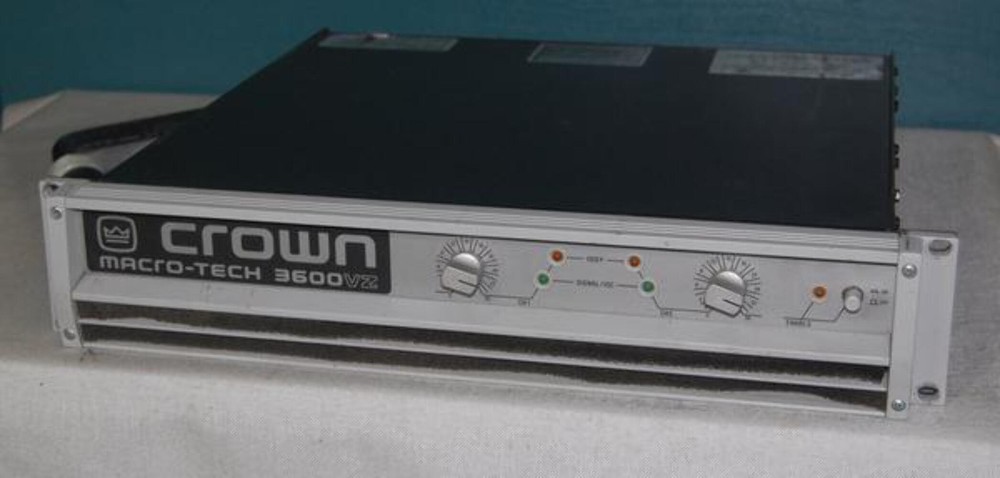 Crown Macro-Tech 3600vz Amplifier, L5 30 Connector