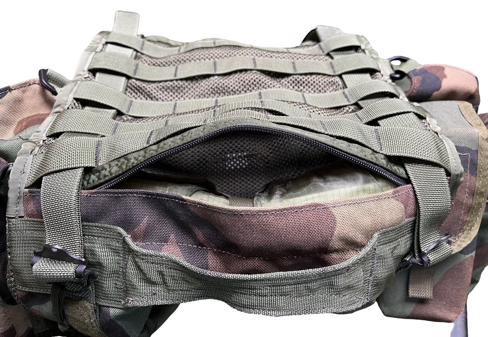 RARE OLDGEN SOF SPEAR Load Bearing Rig MOLLE M81 Woodland Camo Safariland ELCS