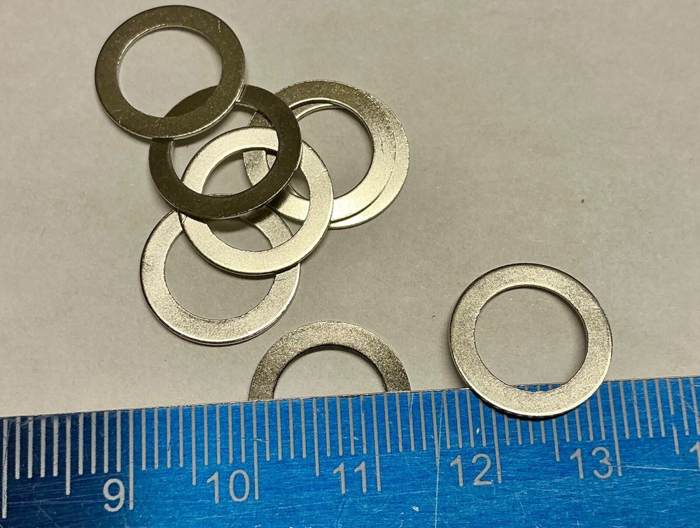 Thin metal washers often used with audio phone jacks