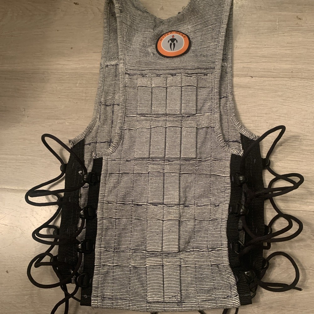 Hyperwear Hyper Vest PRO Weighted UNISEX Small Black & Silver