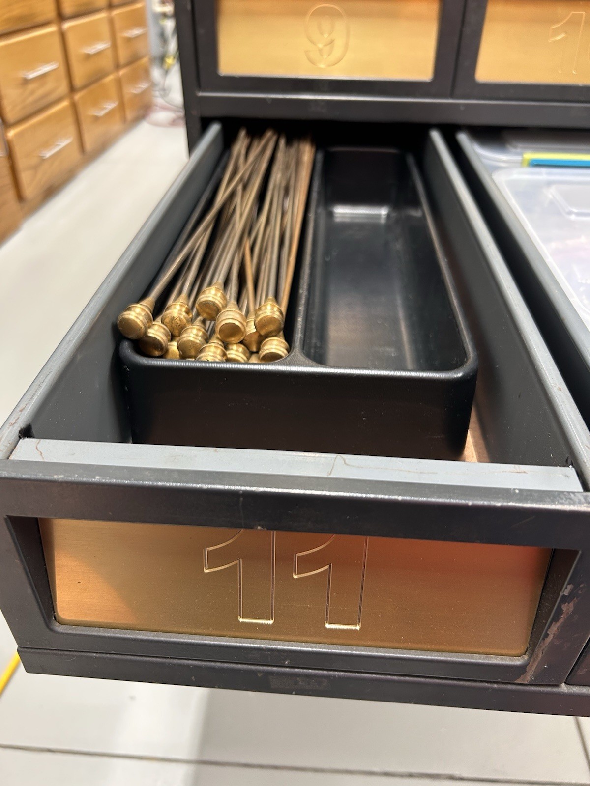 QTY 1 ANTIQUE CARD CATALOG SKEWER ROD WITH BRONZE KNOB AND BRONZE PLATED ROD