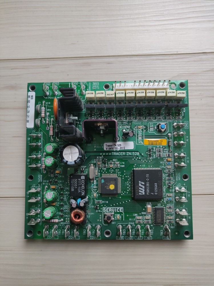 Trane ZN520 Control Board