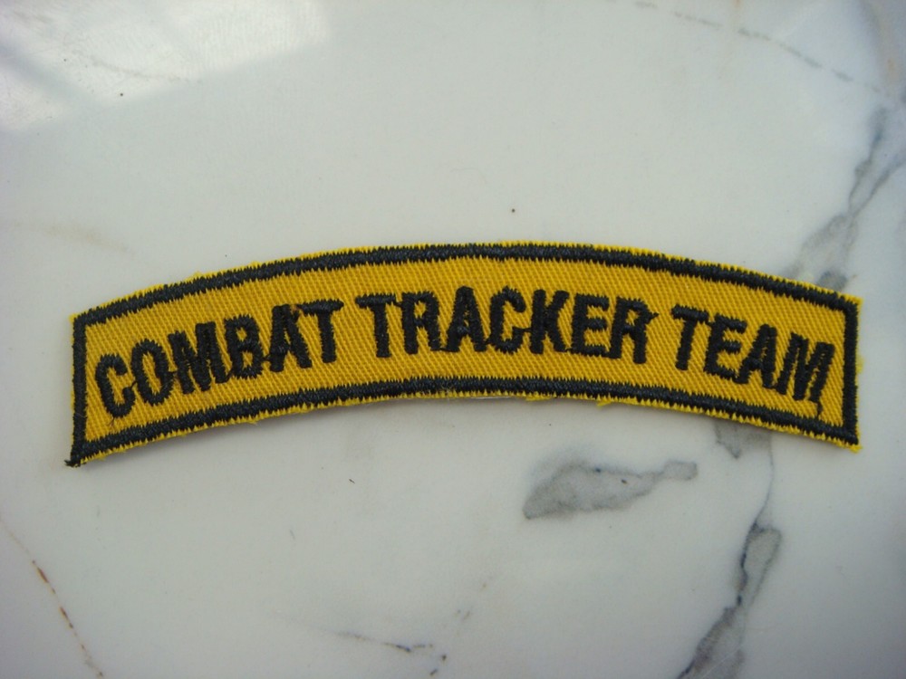 US COMBAT TRACKING TEAM , VIETNAM WAR SCROLL PATCH
