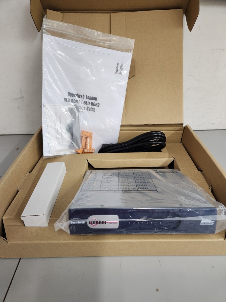 BSS Audio BLU-BOB1-M Break-Out Box Output Expander with Blulink