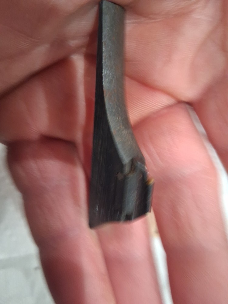 Lyman 18 E front Sight 31 GA Gold Bead