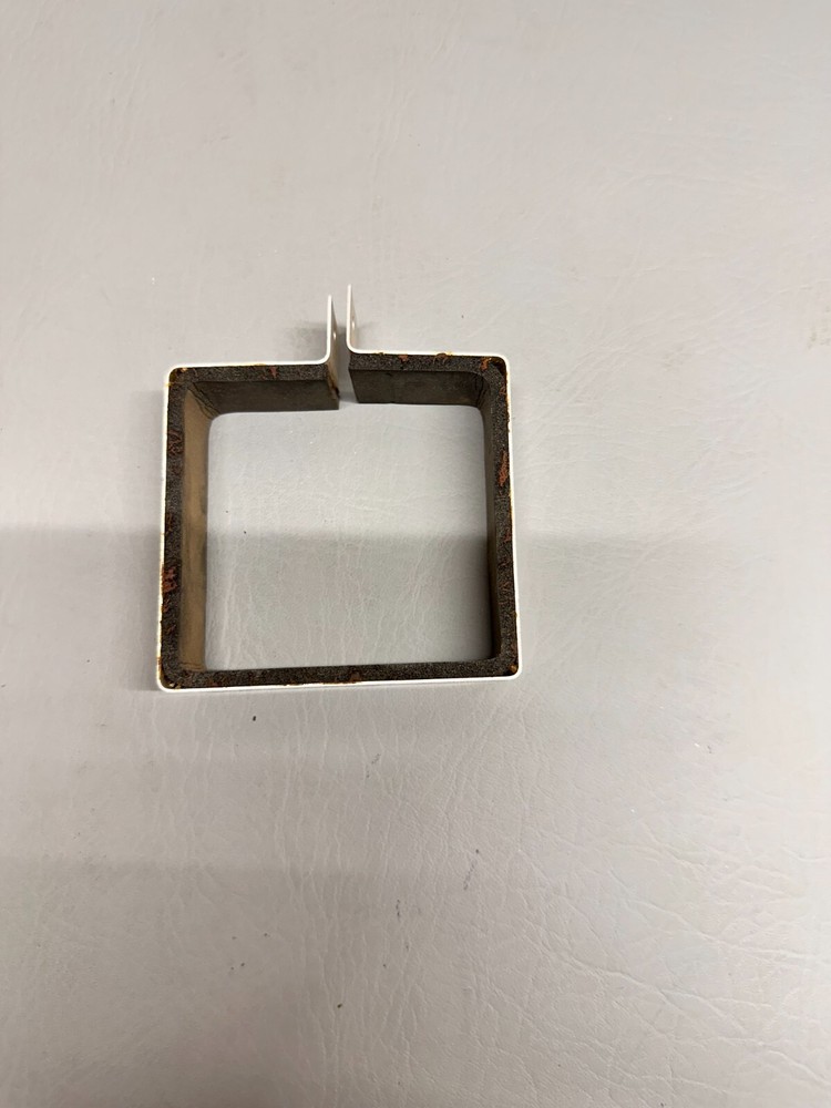 62241-000 Piper Bracket