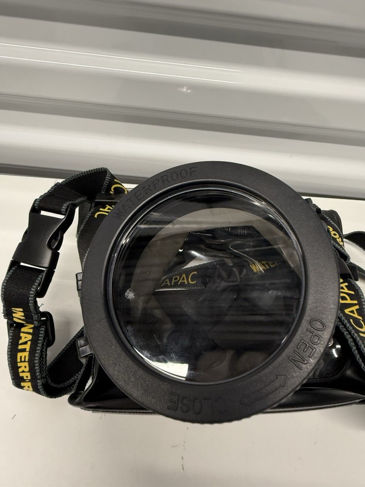DiCAPac WP-S5 Waterproof Case For Digital SLR Cameras Used