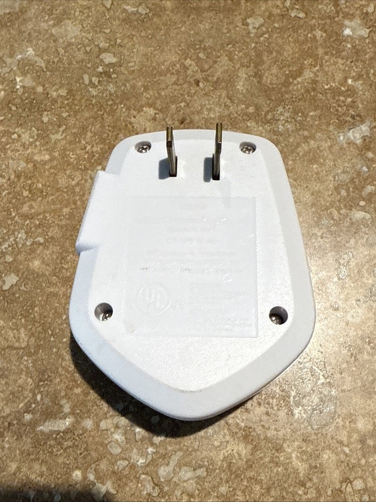 Black & Decker Ultrasonic Pest Repeller Plug-In Model 310