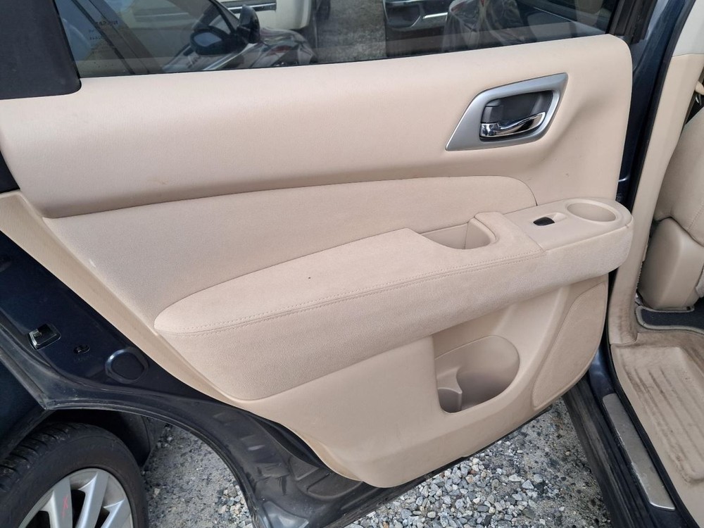 PATHFINDR 2015 Glove Box 4903020