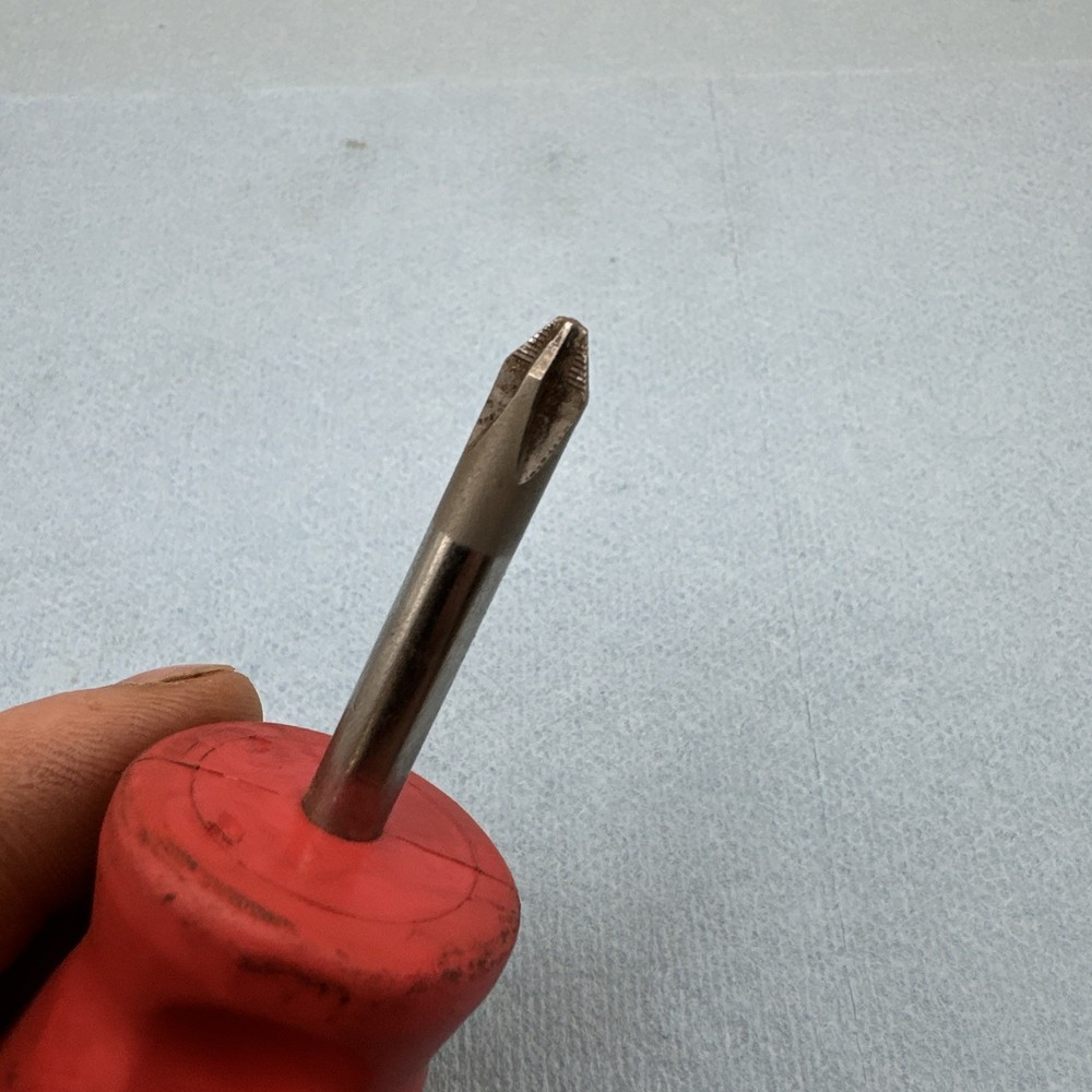 Snap-on Tools Phillips # 2 Hard Handle Screwdriver SHDP22IR USA
