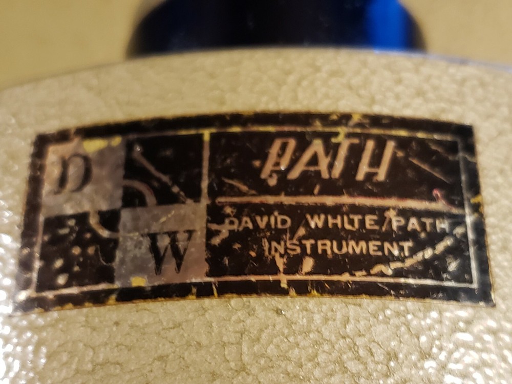 VINTAGE DAVID WHITE/PATH AUTO LEVEL FUJI-KOH W/HARD CASE