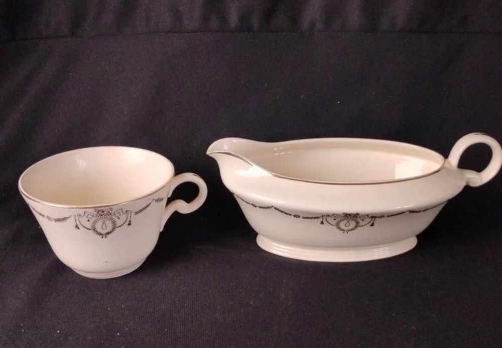 China Dish Set, Edwin Knowles