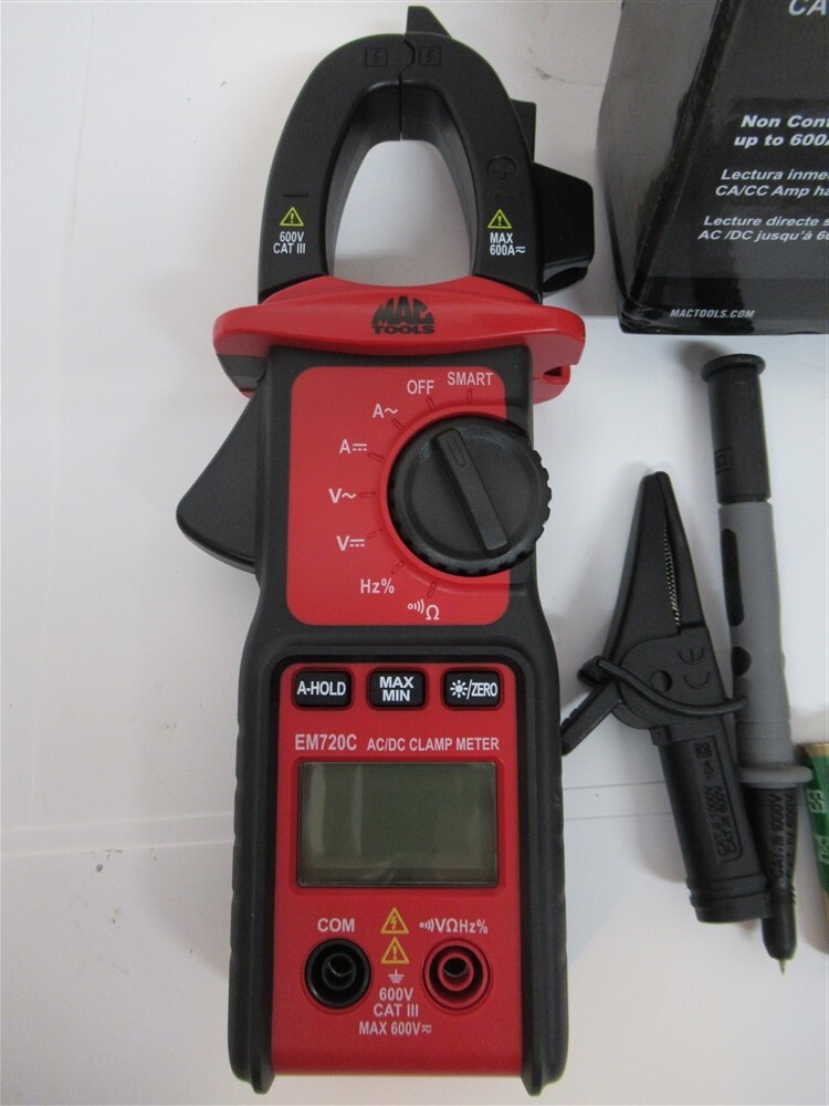 Mac Tools EM720C, Smart Digital Clamp Multimeter - Automatic Selection