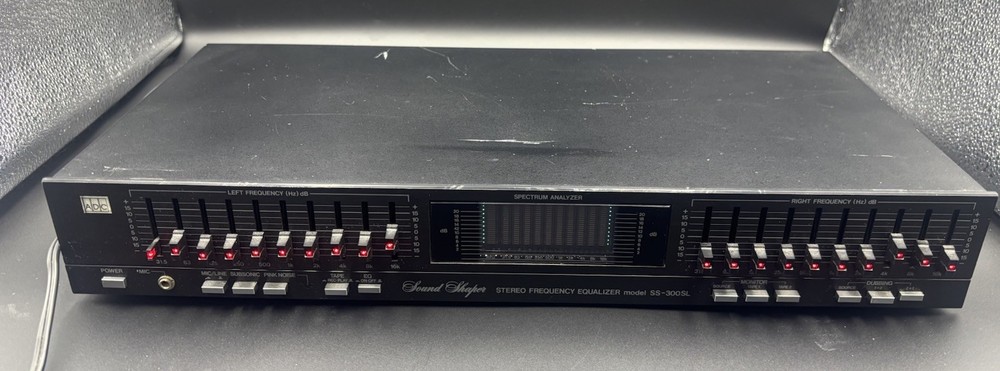 ADC Sound Shaper SS-300SL Stereo Frequency Equalizer Spectrum Analyzer