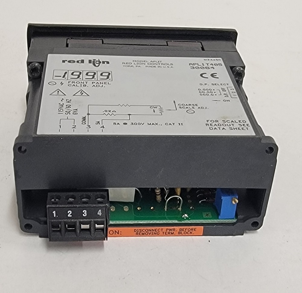 RED LION APLVD405 DIGITAL PANEL METER.