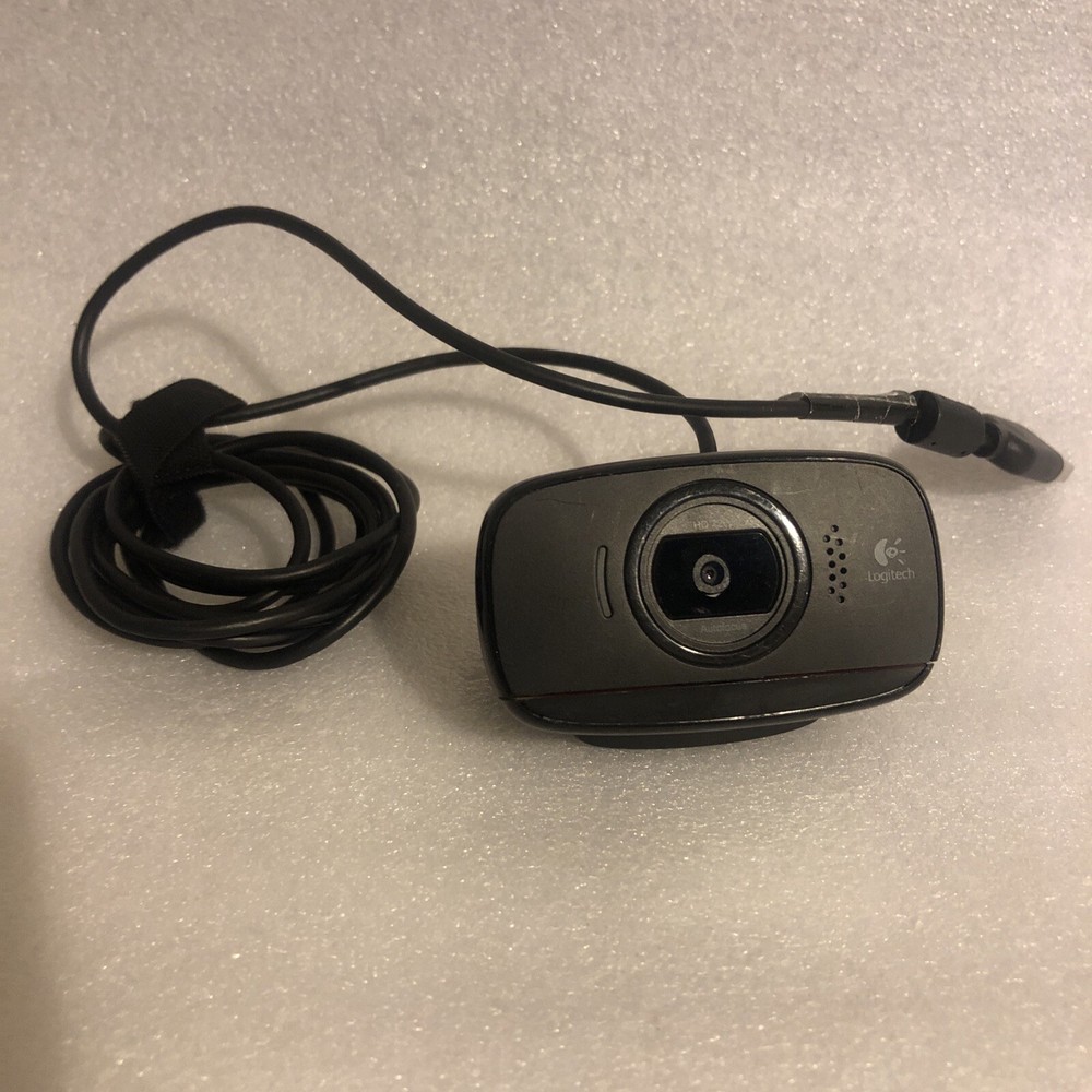 Logitech V-U0023 HD Foldable Auto-Focus USB Video Webcam