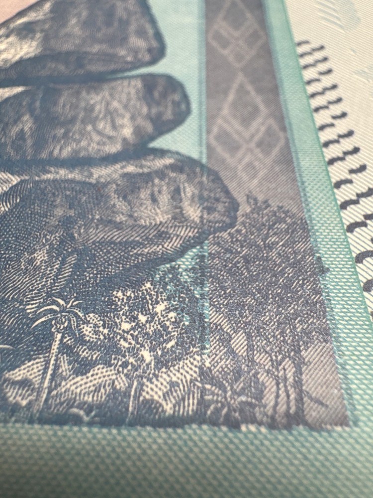 🔥 Zimbabwe 100 Trillion Dollar Note 💵 Authentic 2008- UV Light Passed! 🌍