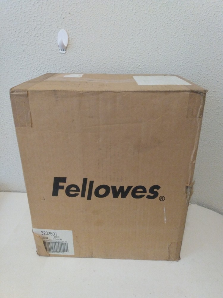 Fellowes Powershred Black Silver Tone PS-8C Solid Steel Cutters Paper Shredder