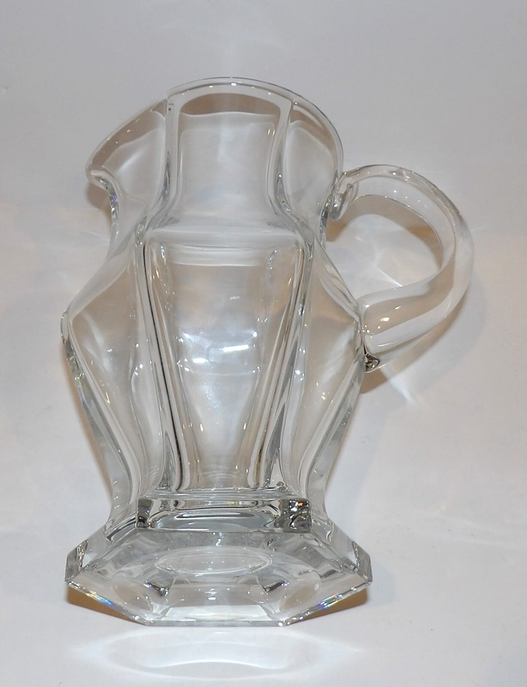 EXQUISITE SIGNED GORHAM CRYSTAL SOVEREIGN PANELED DESIGN 8 3/8" PITCHER