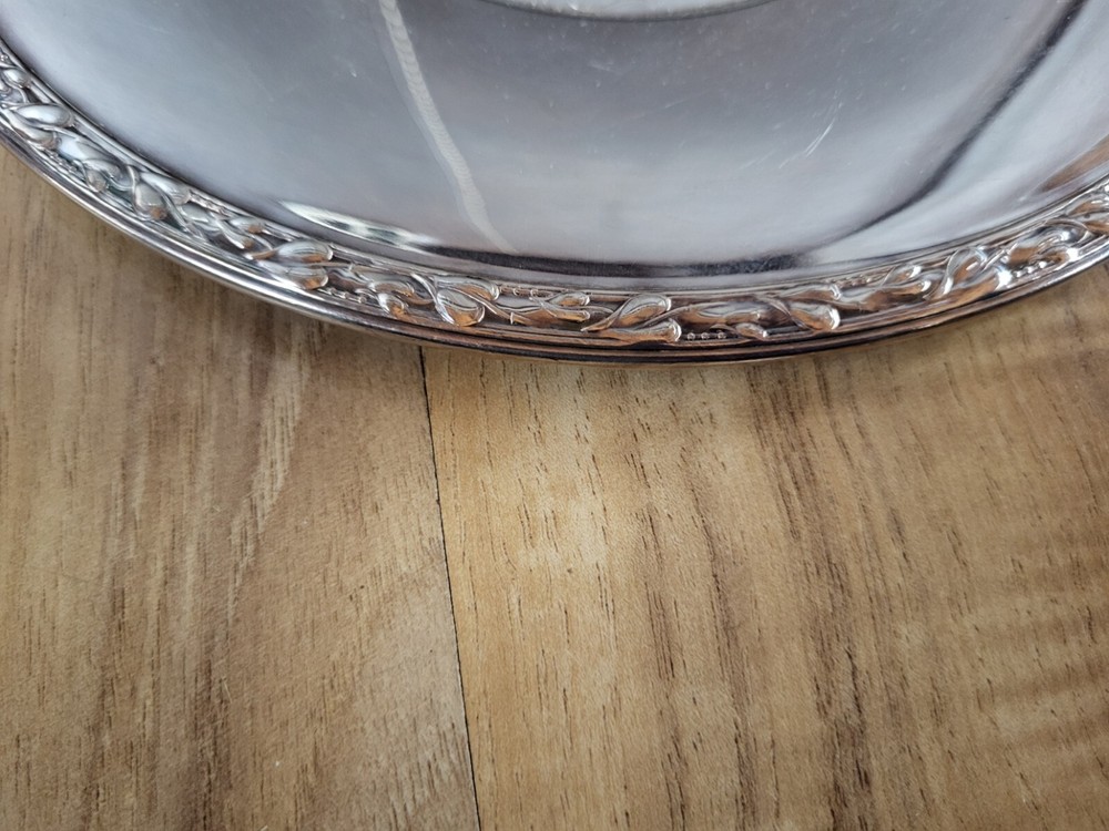 Vintage Wm A Rogers Meadowbrook Silverplate 10" Dish