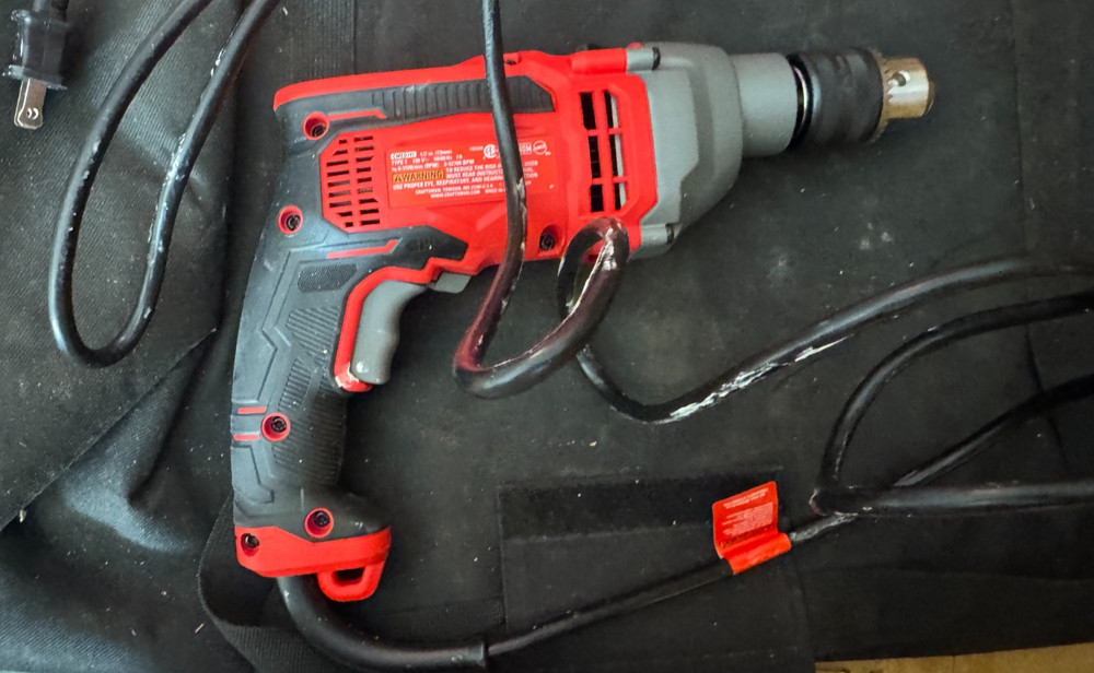 CRAFTSMAN 1/2-in 7 -Amp Variable Speed Hammer Drill