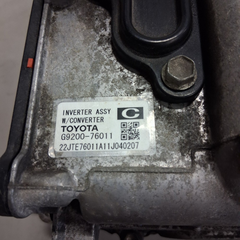 2011-2014 Lexus CT200 inverter converter OEM