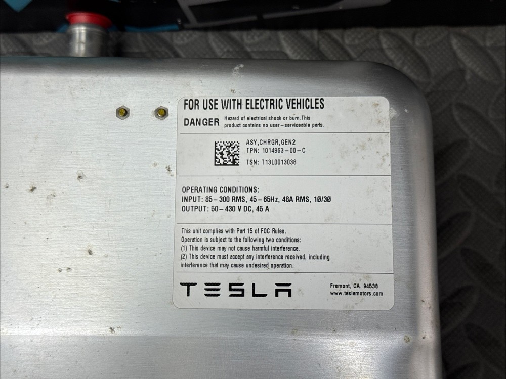 OEM 2012-2016 Tesla Model S Gen 2 High Voltage Battery Charger Module Unit