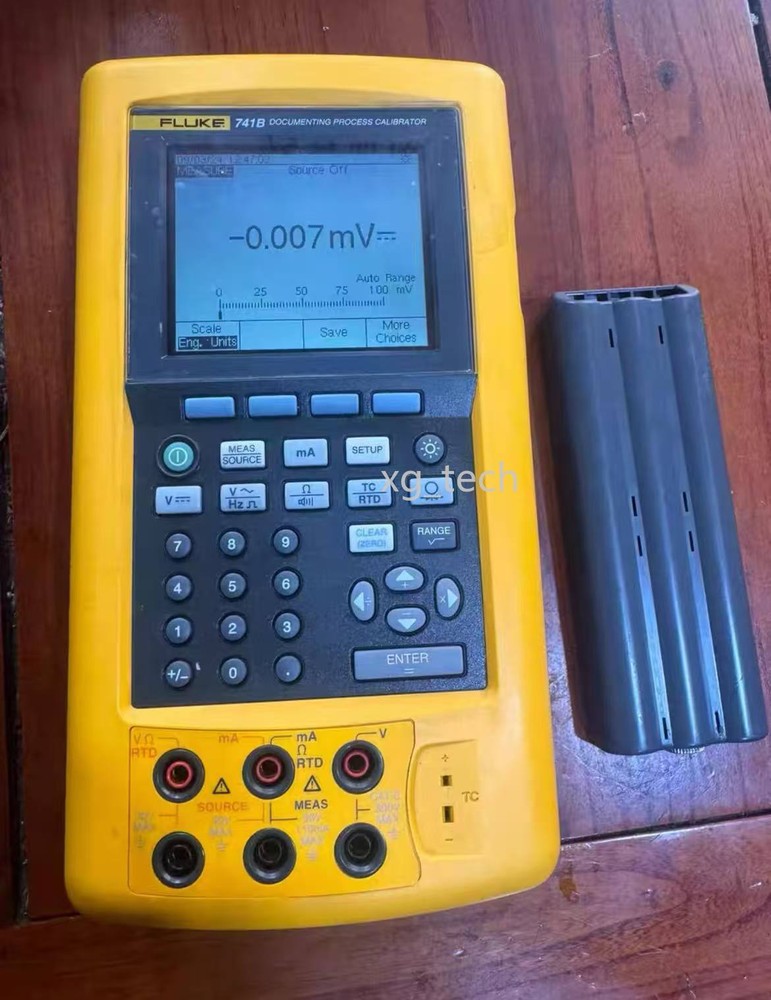 Fluke 741B Documenting Process Calibrator Excellent Conditions via FedEx/DHL/UPS