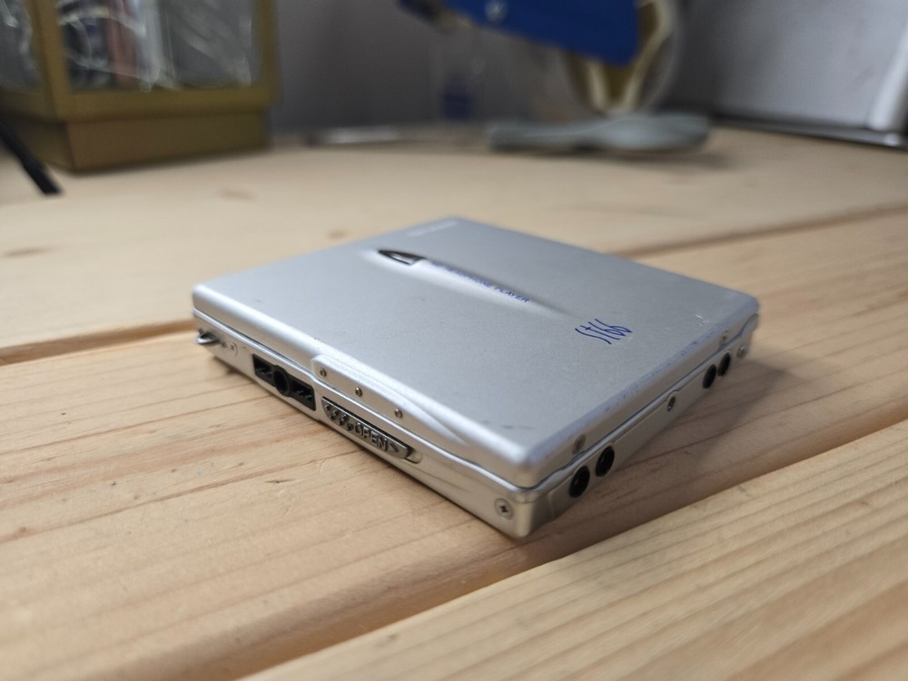 Sharp MD-ST66 Minidisc Player - Tested and Fully Working - Player Only