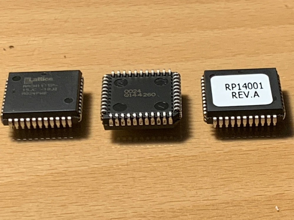 Lattice - MACH1115P-15JC - High-Performance EE CMOS Programmable Logic