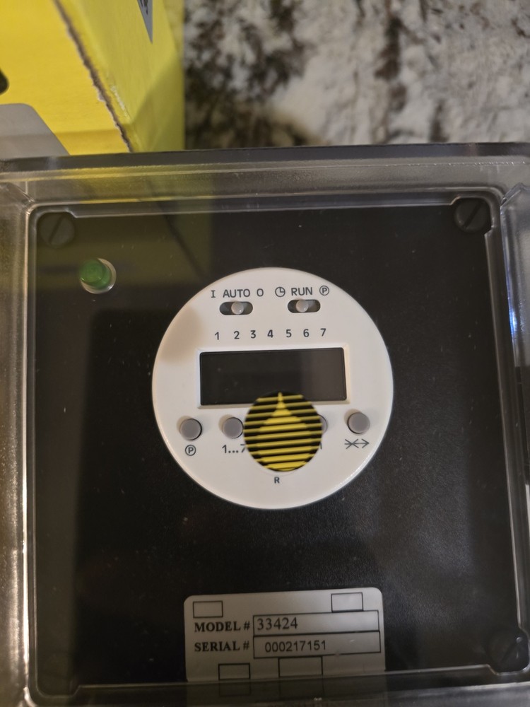 LMI Liquitron Time Switch Controller Model 33424 Liquid Metronics Milton Roy