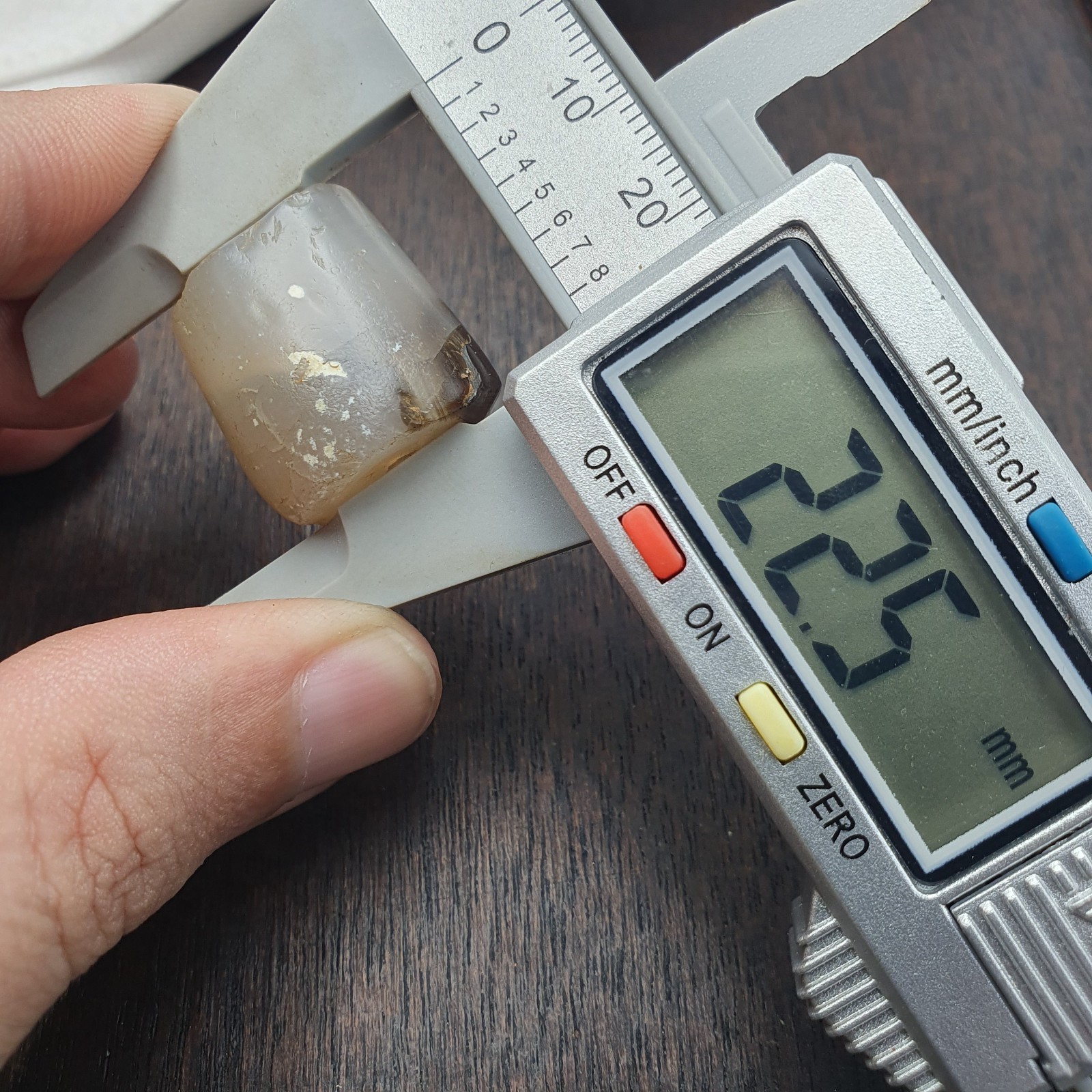 Ancient Antique Himalayan Tibetan Banded Ntural pattern Agate Bead Amulet