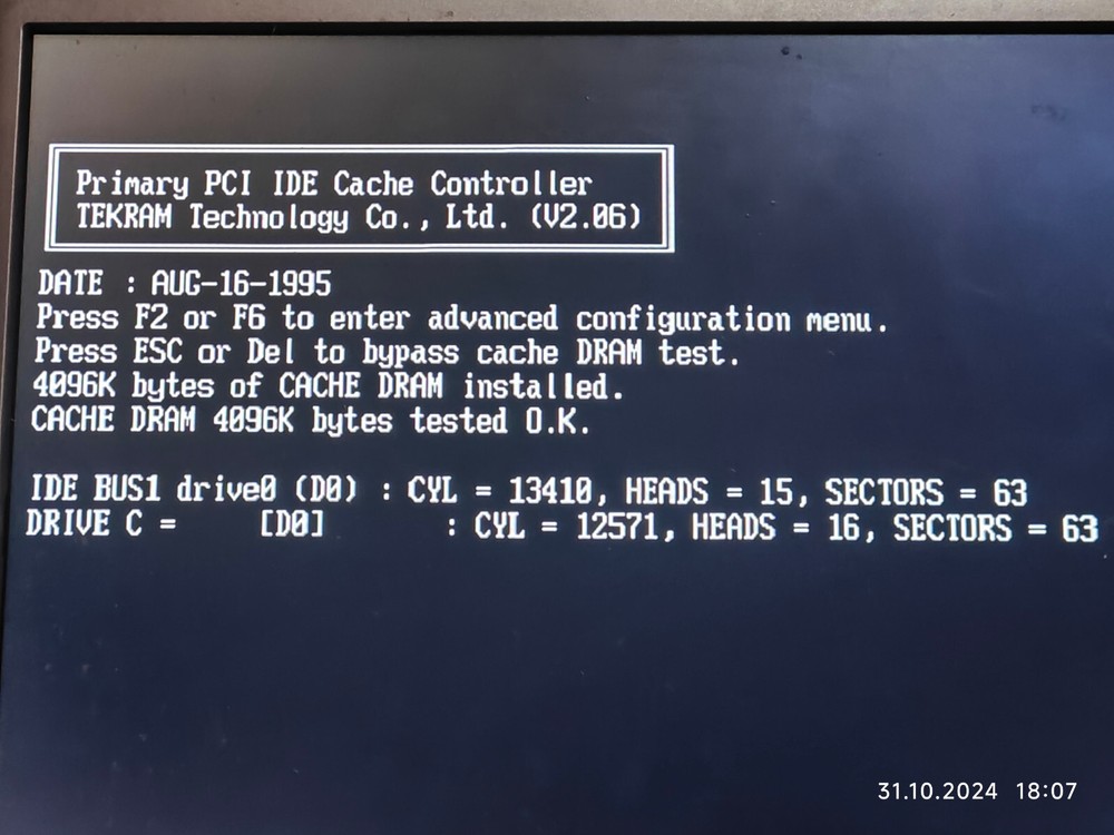 PCI IDE Caching Controller TEKRAM DC-690C with Harris 80C286 20 MHz CPU + RAM