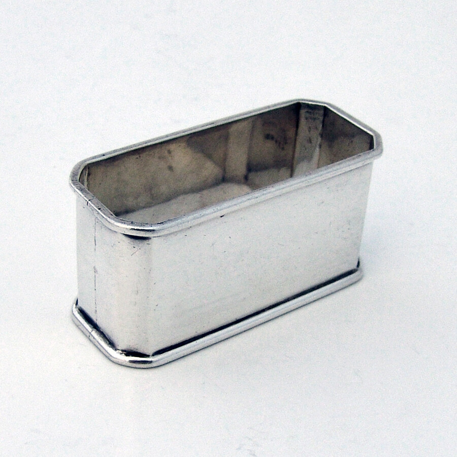 Rectangular Napkin Ring William Kerr Sterling Silver Mono VGW