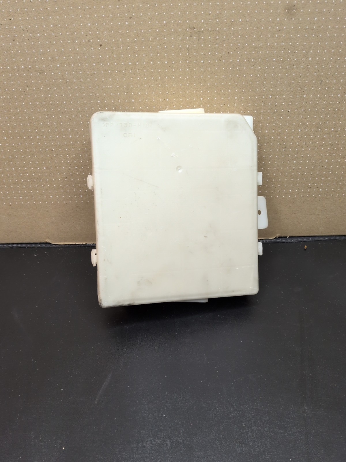 04-06 Nissan Armada Titan Infiniti Fuse Body Control Module 284B67S002