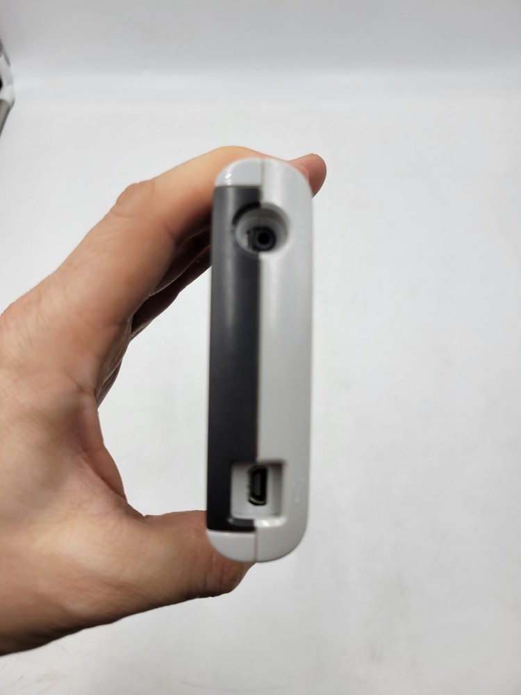 Texas Instruments TI-84 Plus Silver Edition Graphing Calculator