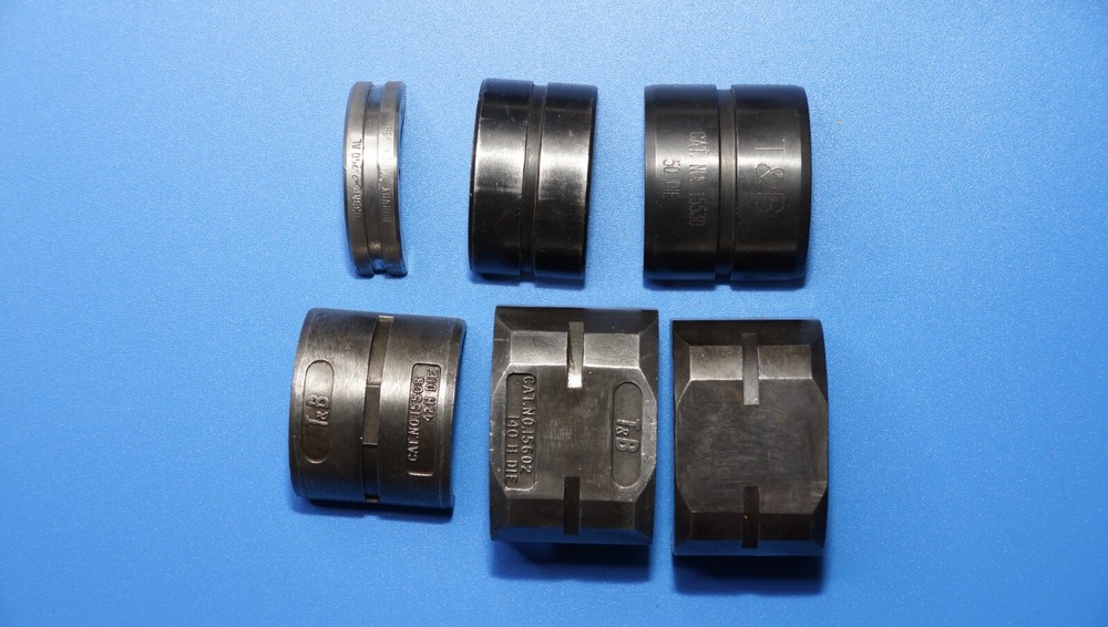 Thomas & Betts Assorted One Side Crimp Die Lot, Various Sizes 18 Piece