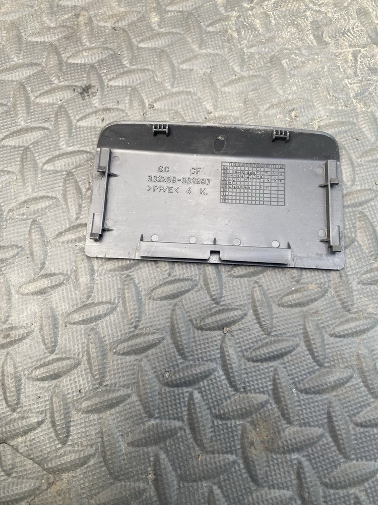 RENAULT CLIO MK3 FRONT SEAT PANEL COVER GREY 2010 MODEL