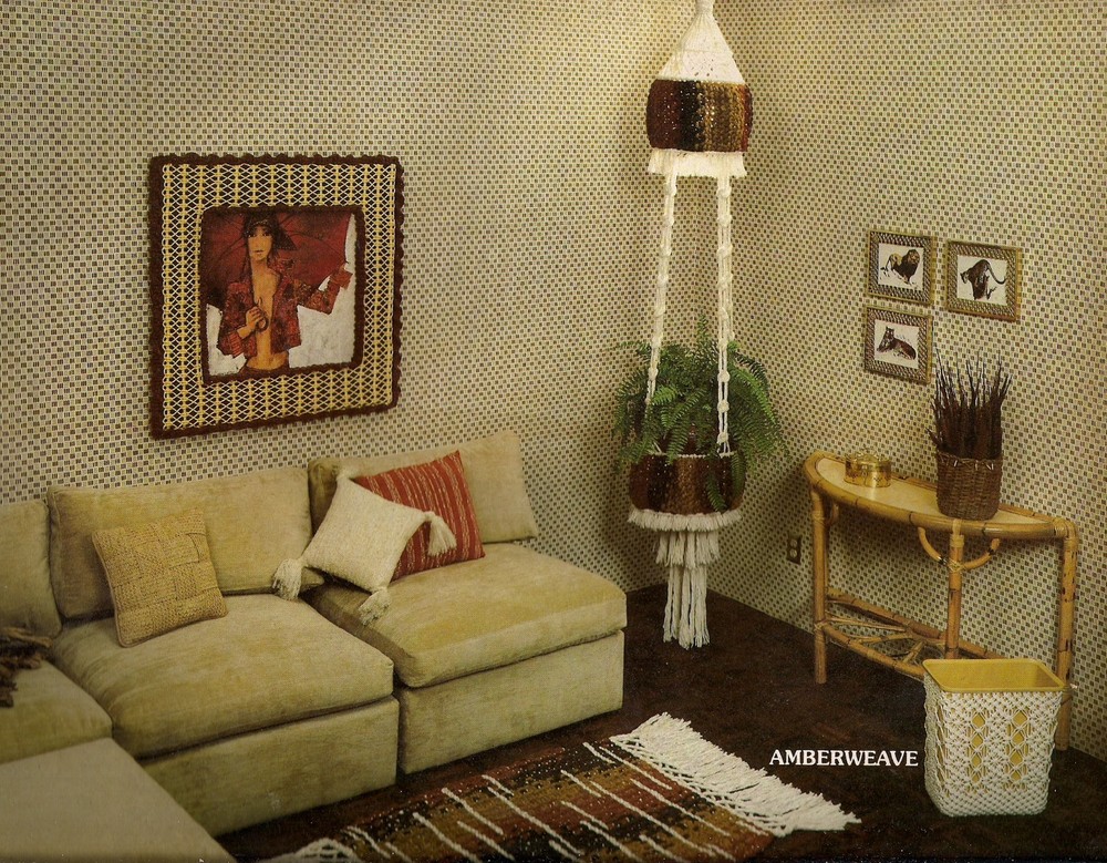 Macrame Circle Frame & Hanging Lamp Pattern - Craft Book: #AC1 Accents