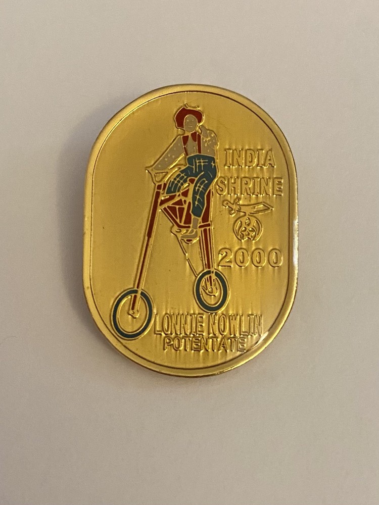 India Shrine 2000 Lapel Pin P163