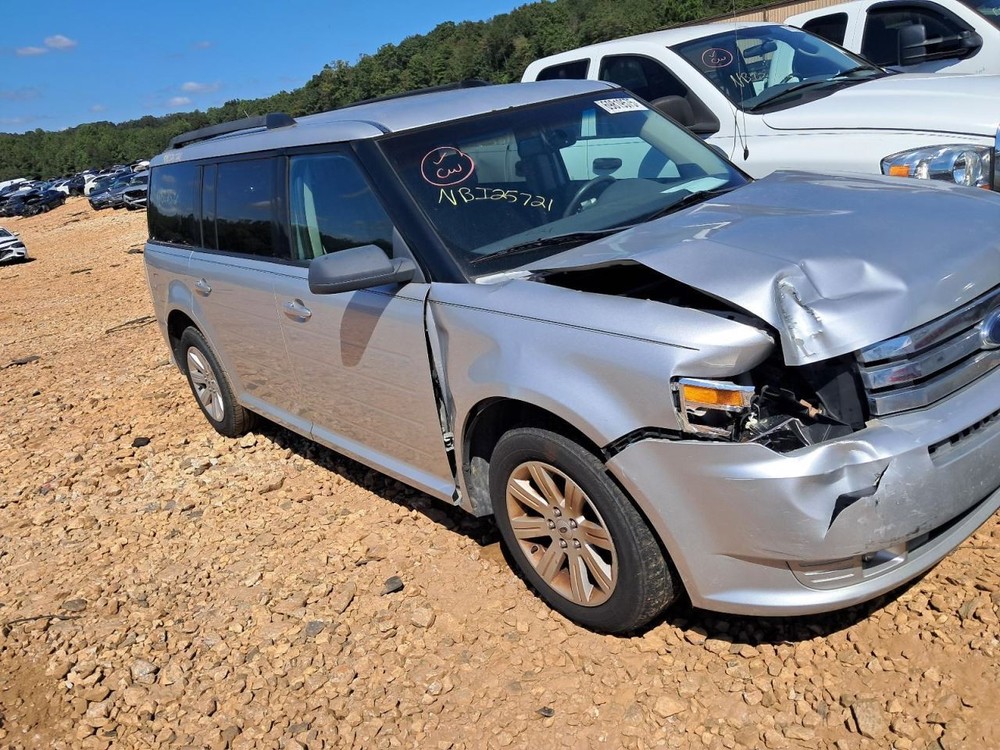 FLEX 2009 Glove Box 4812548