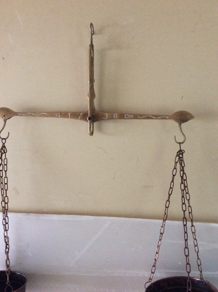 Vintage Decorative Scale