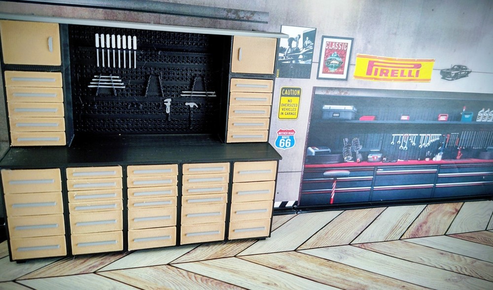 Diorama Workshop Tool Bench Cabinet 1/18 Scale Model Garage Accessory