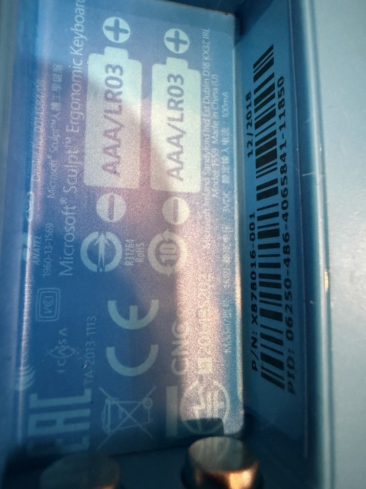 Microsoft Sculpt Ergonomic Keyboard Mouse & Numeric Pad-Set with USB Dongle