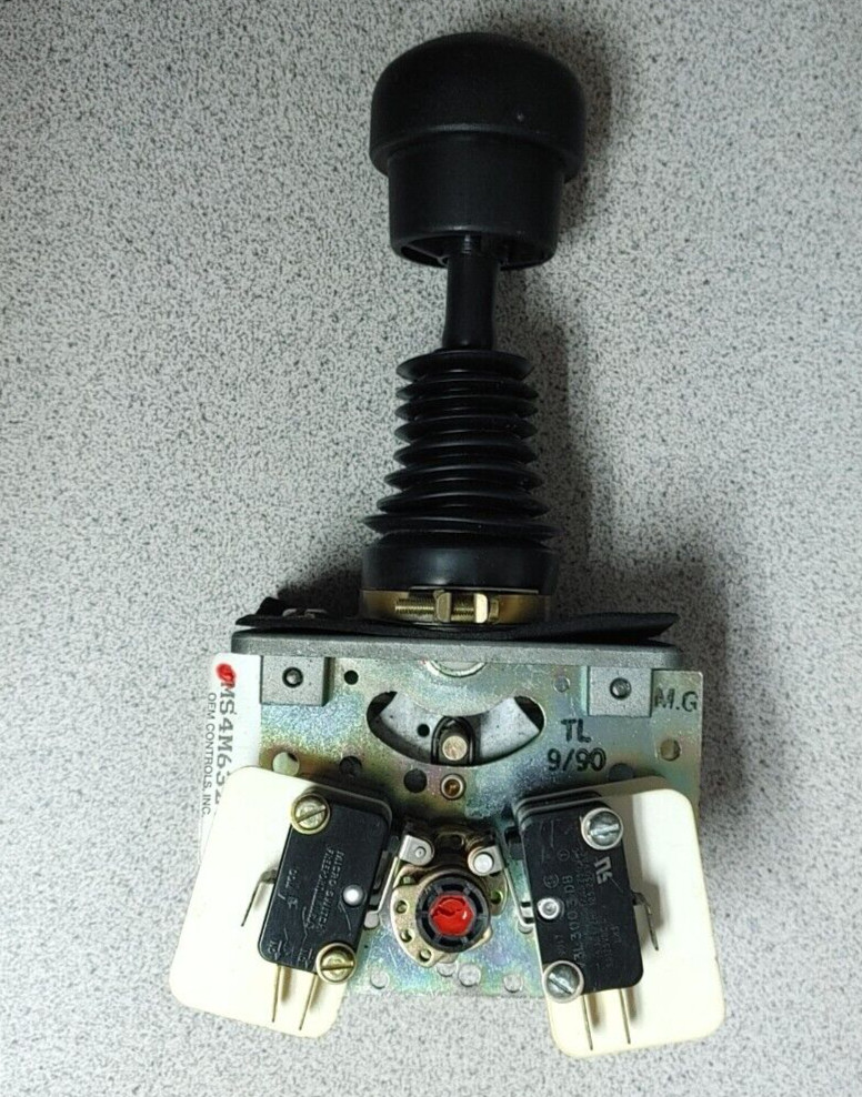 OEM CONTROLLER MS4M6329 JOYSTICK 4 POSITION NEW! WOW!! READ!!