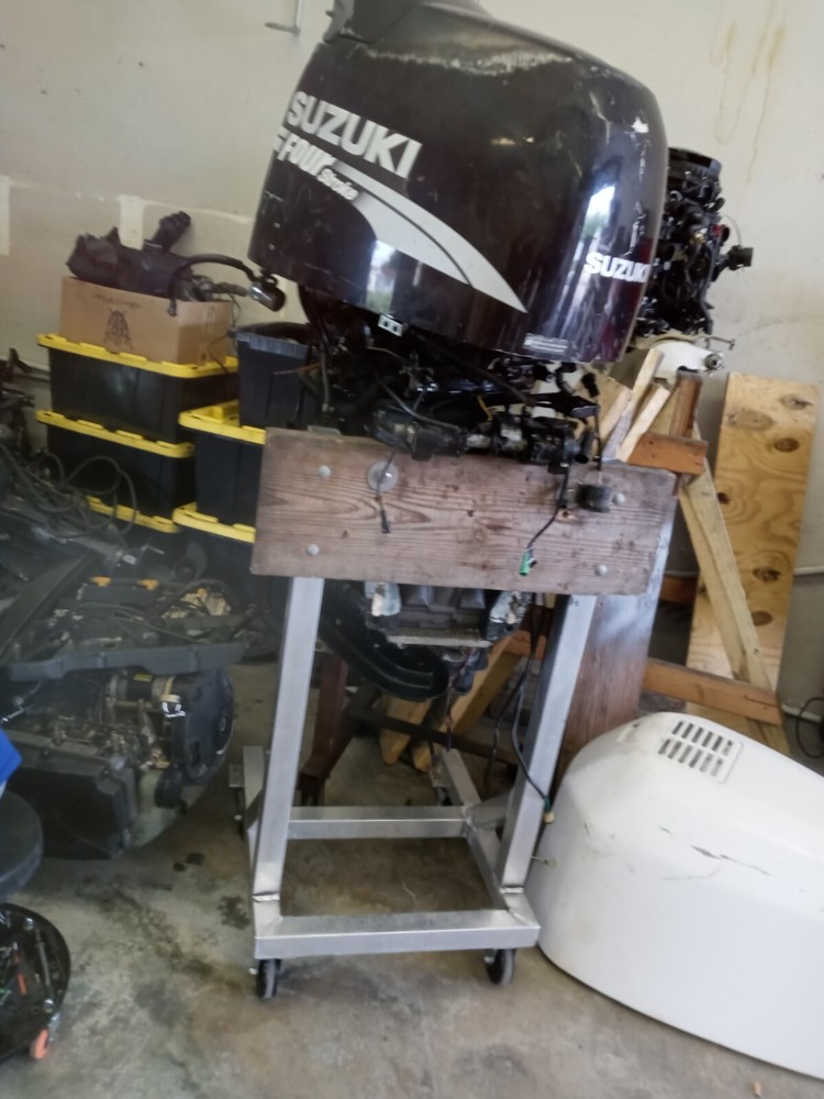 outboard motor engine stand