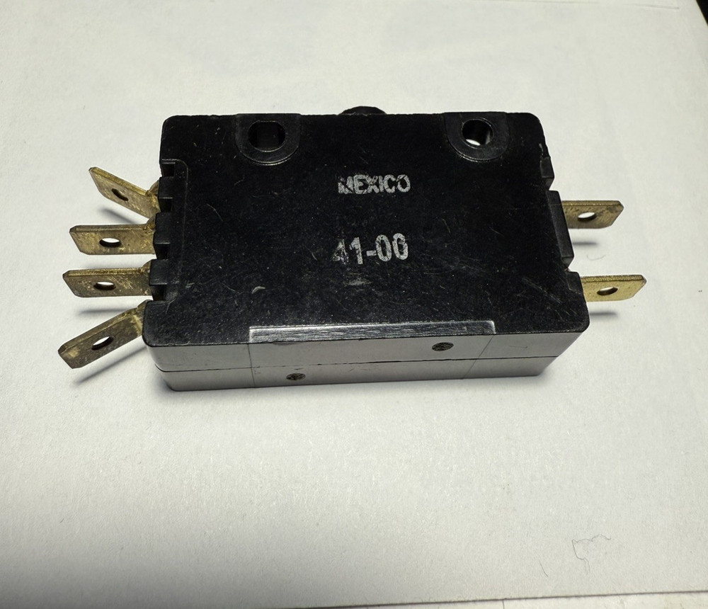 E19 - 00A Cherry Switch 15A 125/250 VAC. DPDT Button Type New