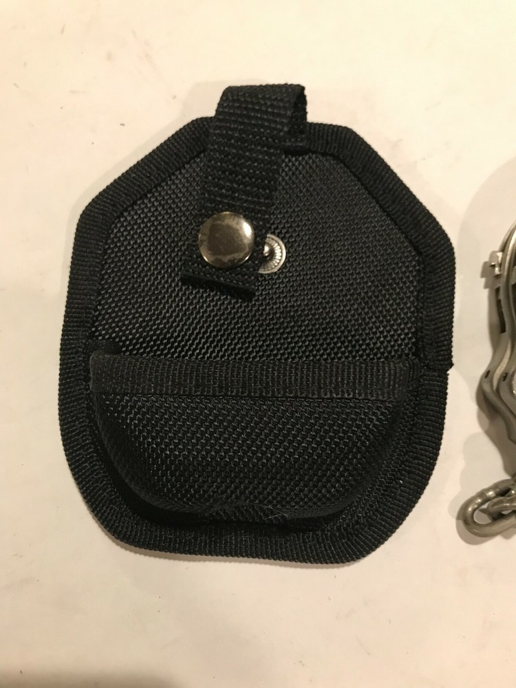 Nylon Handcuff Pouch