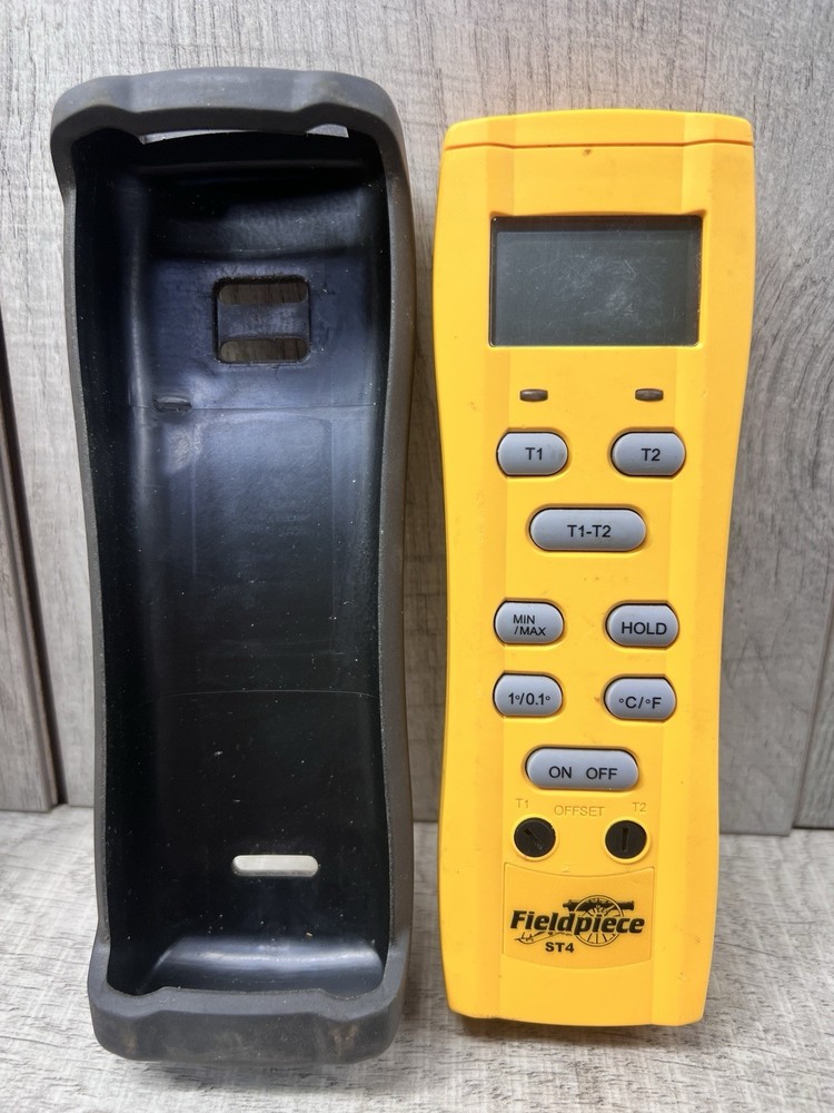Fieldpiece ST4 Dual-Temperature Meter Handheld Device