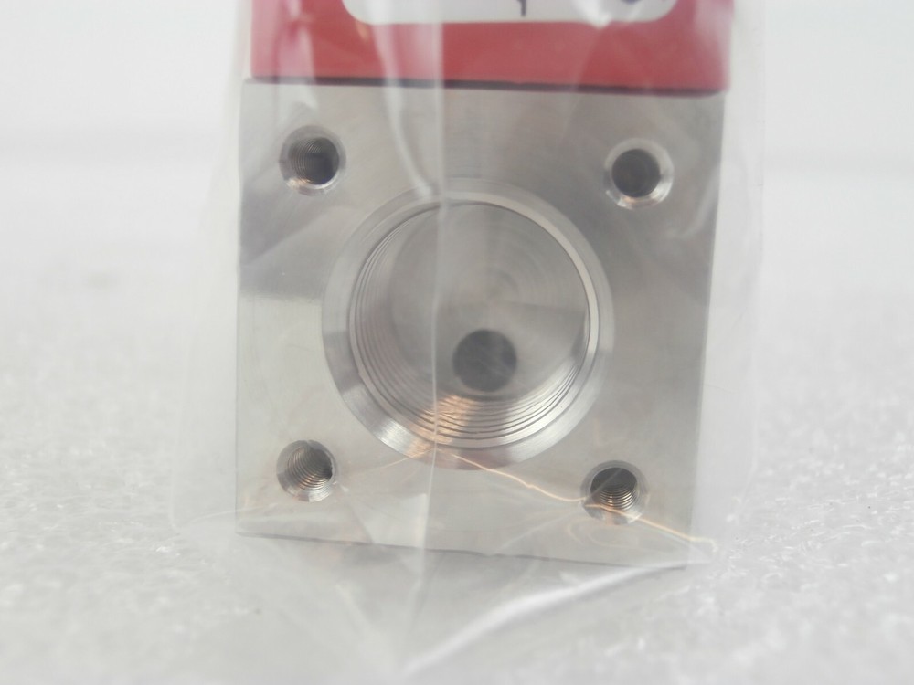 STEC SEC-410-AV Mass Flow Controller MFC SEC-410 100 SCCM CHF3 New Surplus